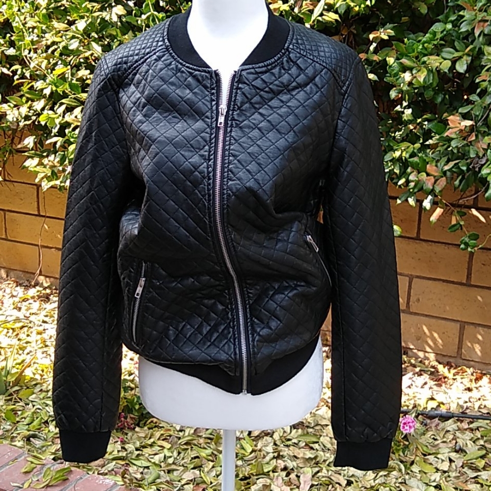 Forever 21 Faux Leather Quilted Bomber Jacket M